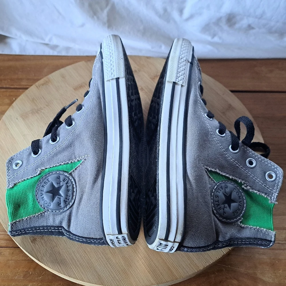Converse Chuck Taylor All Star High Top Gray Canvas Green Lightning Kids Size 3